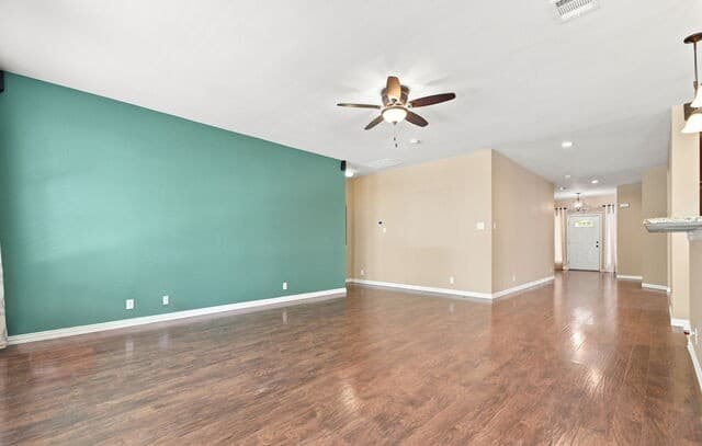 4719  Emden Holw, San Antonio, TX 78247 — photo 7