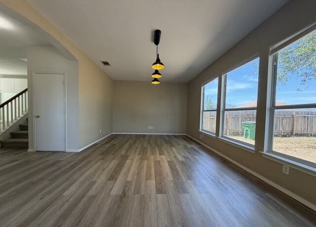 5759  Midcrown Dr, San Antonio, TX 78218 — photo 10