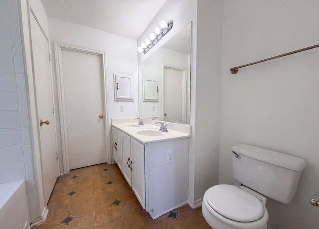 5759  Midcrown Dr, San Antonio, TX 78218 — photo 16