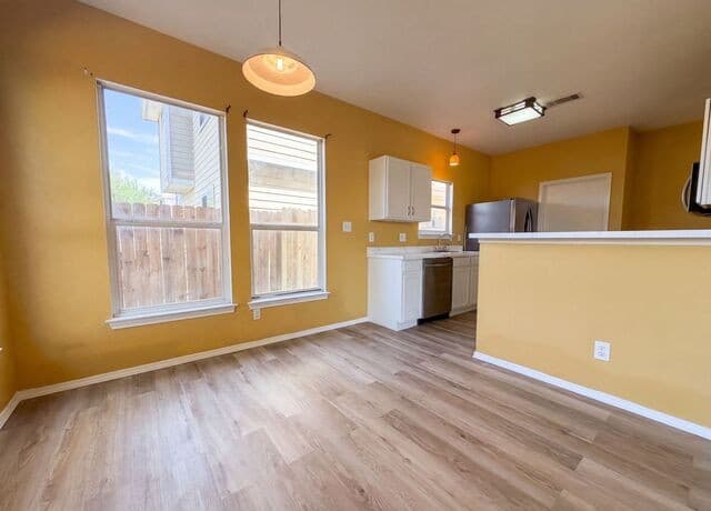 5759  Midcrown Dr, San Antonio, TX 78218 — photo 2