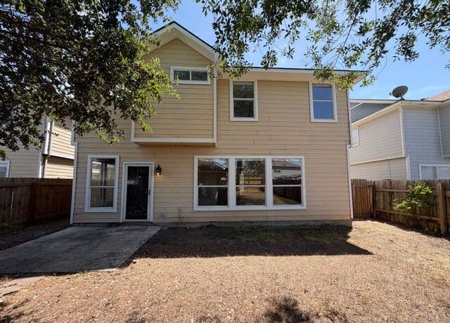 5759  Midcrown Dr, San Antonio, TX 78218 — photo 7