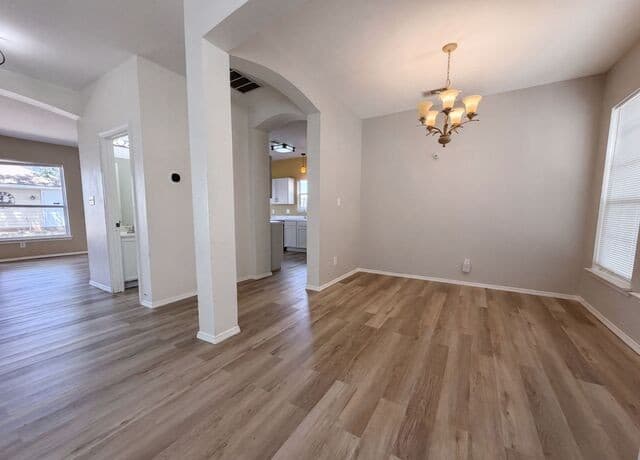 5759  Midcrown Dr, San Antonio, TX 78218 — photo 9
