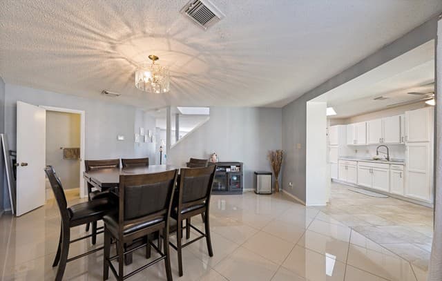 3611  Cameron Spgs, San Antonio, TX 78244 — photo 7