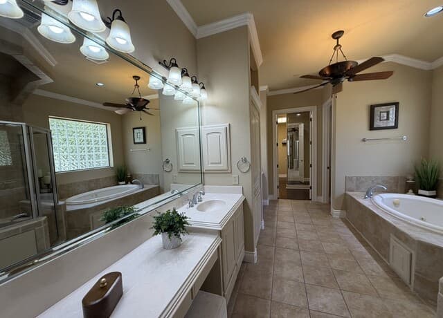 402  Cameron Cir, San Antonio, TX 78258 — photo 12