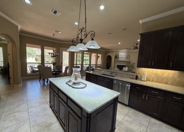 402  Cameron Cir, San Antonio, TX 78258 — photo 7