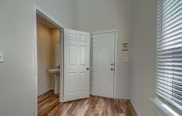 6231  Silver Pegasus, San Antonio, TX 78218 — photo 6