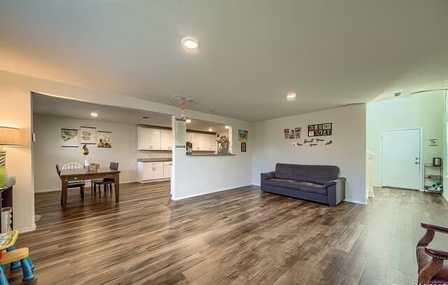 6231  Silver Pegasus, San Antonio, TX 78218 — photo 8