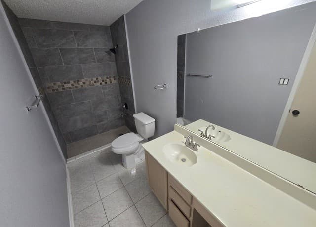 10311  Fork Crk, San Antonio, TX 78245 — photo 14
