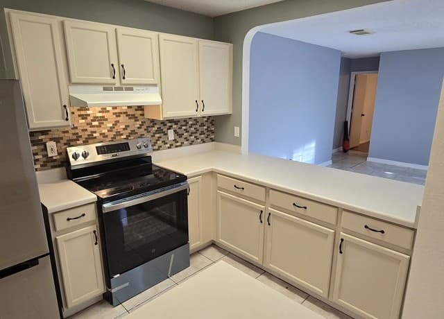 10311  Fork Crk, San Antonio, TX 78245 — photo 6