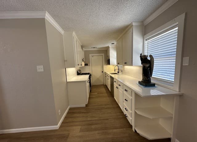 1023  Morey Peak Dr, San Antonio, TX 78213 — photo 10