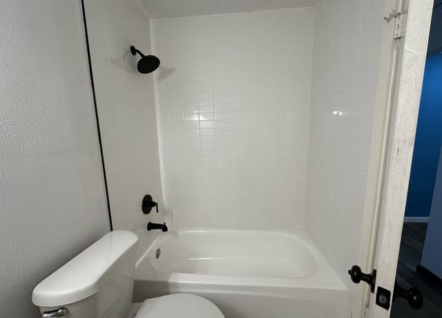 1023  Morey Peak Dr, San Antonio, TX 78213 — photo 19