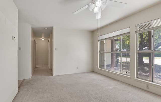 1037  Valley Forge Dr, Schertz, TX 78154 — photo 3