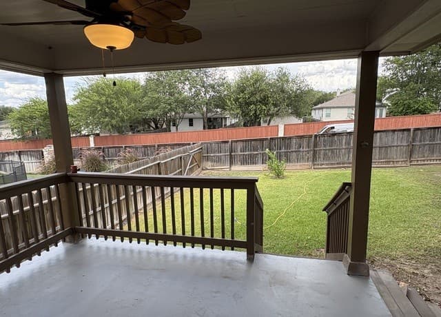 434  Bobcat Holw, San Antonio, TX 78251 — photo 16