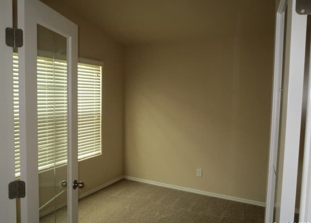 10438  Bulwark Peak, Converse, TX 78109 — photo 17