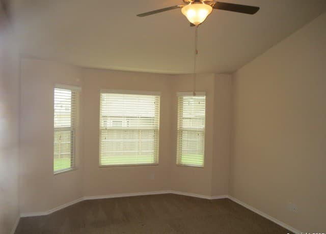 10438  Bulwark Peak, Converse, TX 78109 — photo 9