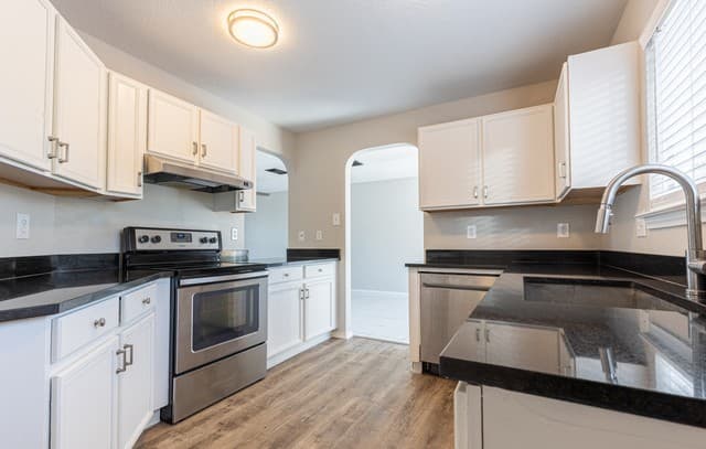 11219  Bushwack Pass, San Antonio, TX 78254 — photo 10