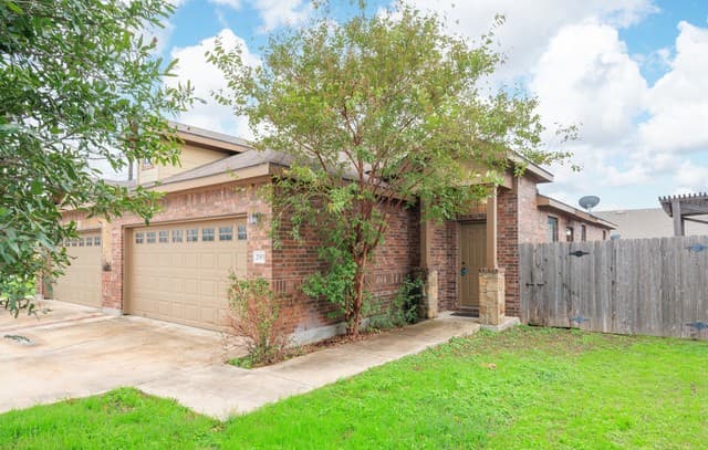 293  Rosalie Dr, New Braunfels, TX 78130 — photo 14