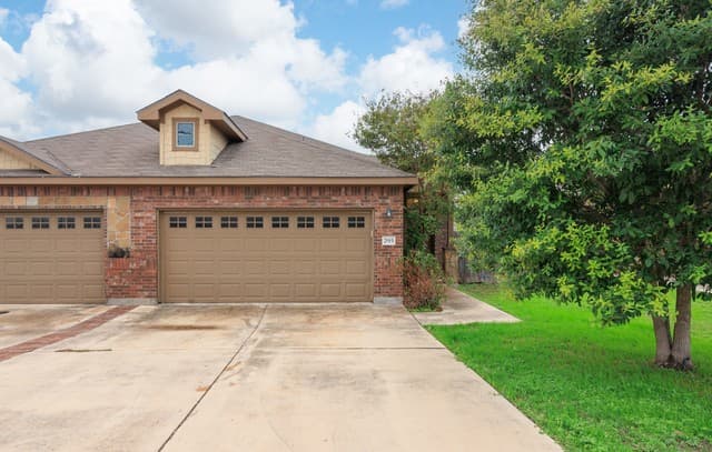 293  Rosalie Dr, New Braunfels, TX 78130 — photo 15