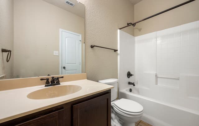 293  Rosalie Dr, New Braunfels, TX 78130 — photo 8
