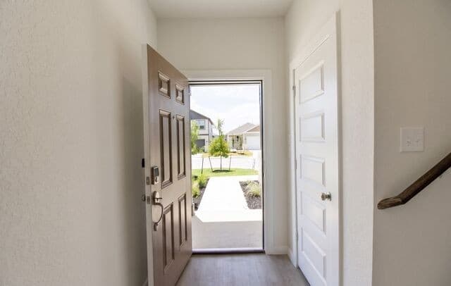 12407  Hurdelbrink Rnch, San Antonio, TX 78245 — photo 5