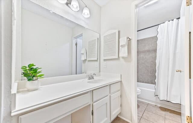 6126  Lyngrove St, San Antonio, TX 78249 — photo 15