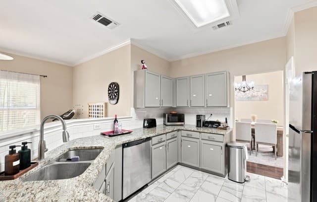 9163  Timber Ranch, San Antonio, TX 78250 — photo 7