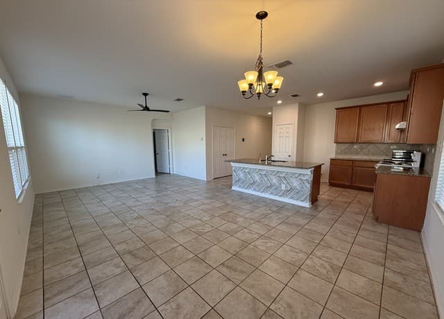2007  Stepping Stone, New Braunfels, TX 78130 — photo 14