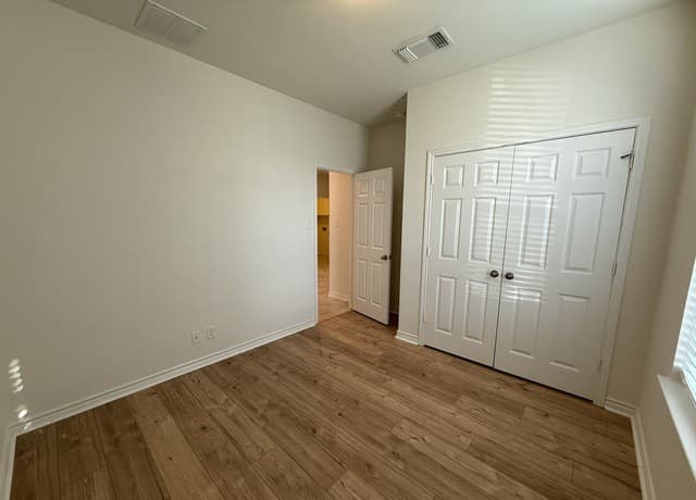 2007  Stepping Stone, New Braunfels, TX 78130 — photo 7
