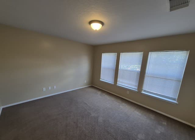 6623  Highland Grass, Converse, TX 78109 — photo 15