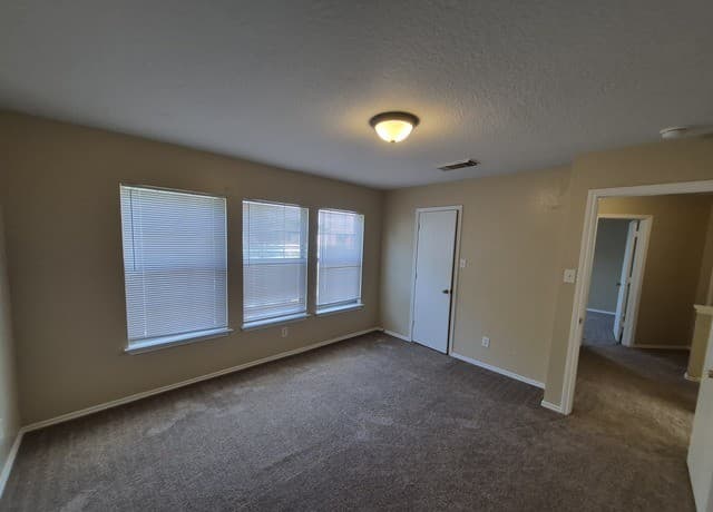 6623  Highland Grass, Converse, TX 78109 — photo 17