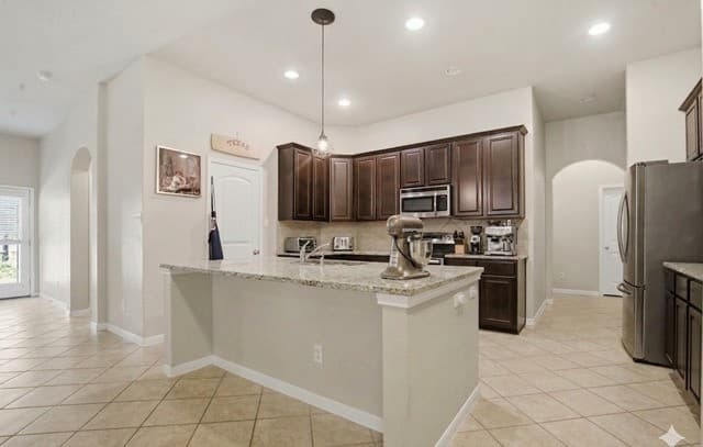 821  Wall St, New Braunfels, TX 78130 — photo 10