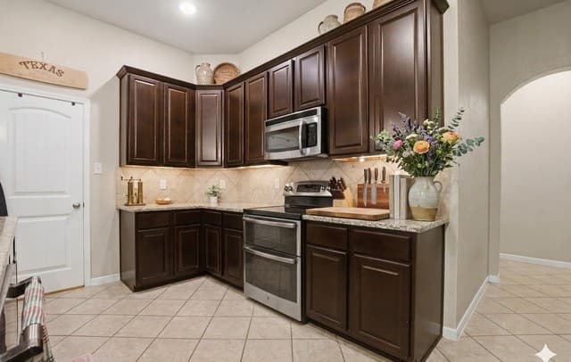 821  Wall St, New Braunfels, TX 78130 — photo 12