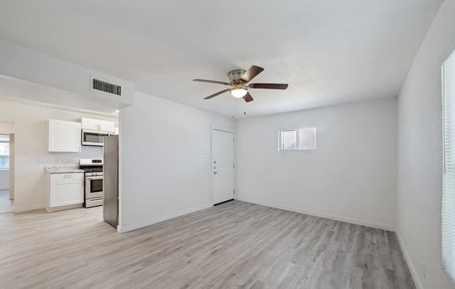 7842  Pony Ln, San Antonio, TX 78227 — photo 5