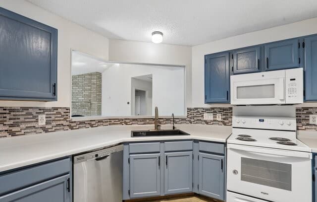 13802  Laurel Hollow Dr, San Antonio, TX 78232 — photo 17