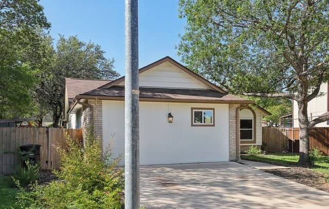 13802  Laurel Hollow Dr, San Antonio, TX 78232 — photo 4