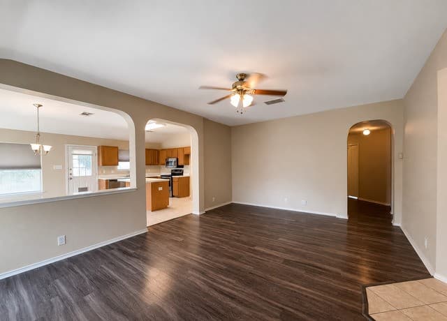 7306  Kingsland, San Antonio, TX 78244 — photo 10