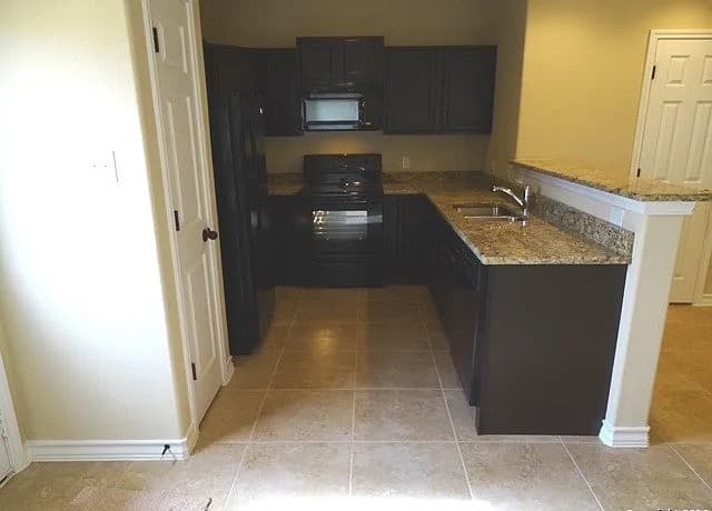 7231  Golf Unit 2, San Antonio, TX 78244 — photo 5