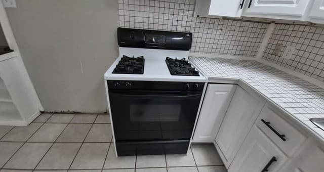 11914  Alamo Blanco, San Antonio, TX 78233 — photo 12