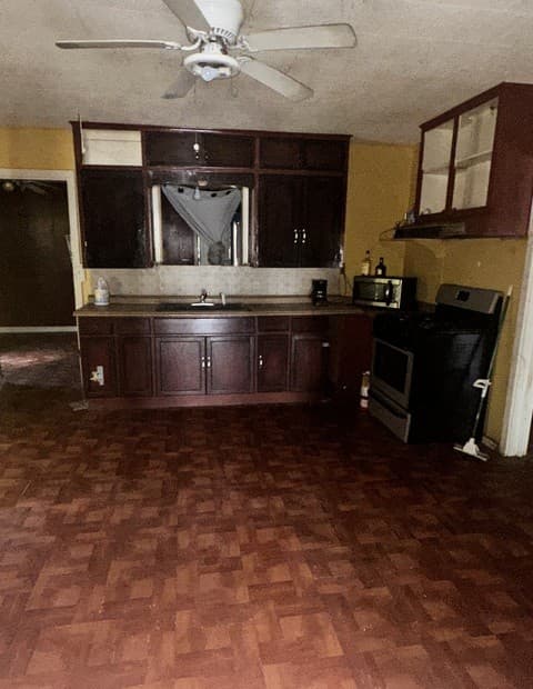 105  Hot Wells Blvd, San Antonio, TX 78223 — photo 3