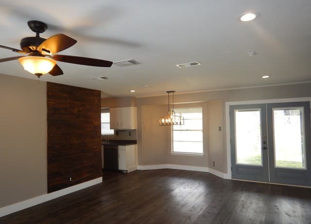 14139  Swallow Dr, San Antonio, TX 78217 — photo 4