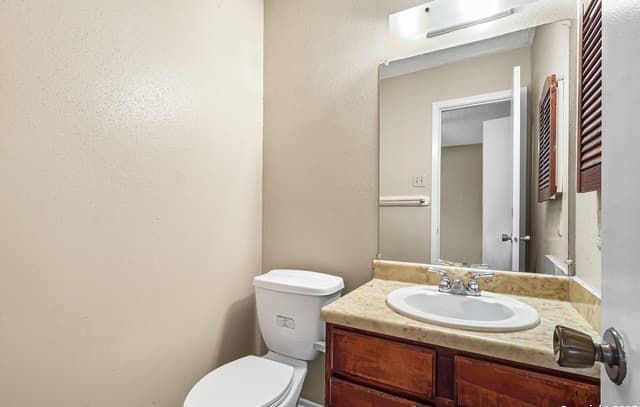 5223  Galacino St, San Antonio, TX 78247 — photo 14