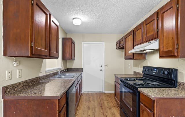 5223  Galacino St, San Antonio, TX 78247 — photo 9