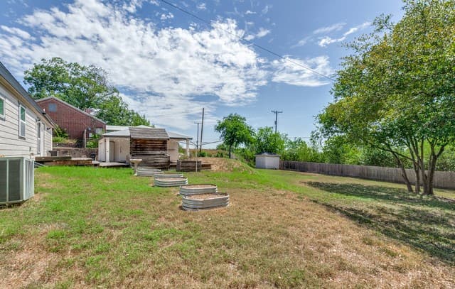 414 E Hathaway Dr, San Antonio, TX 78209 — photo 22
