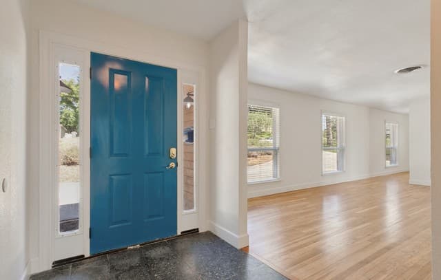 414 E Hathaway Dr, San Antonio, TX 78209 — photo 3