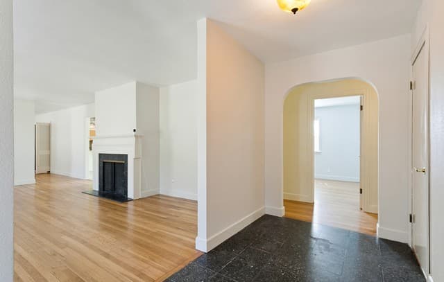414 E Hathaway Dr, San Antonio, TX 78209 — photo 4