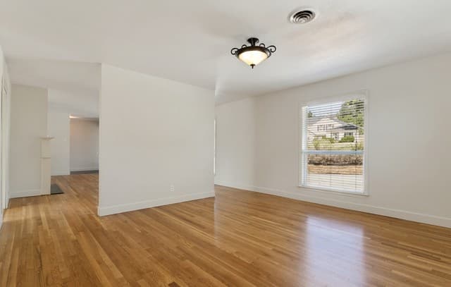 414 E Hathaway Dr, San Antonio, TX 78209 — photo 7