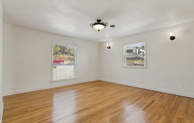 414 E Hathaway Dr, San Antonio, TX 78209 — photo 8