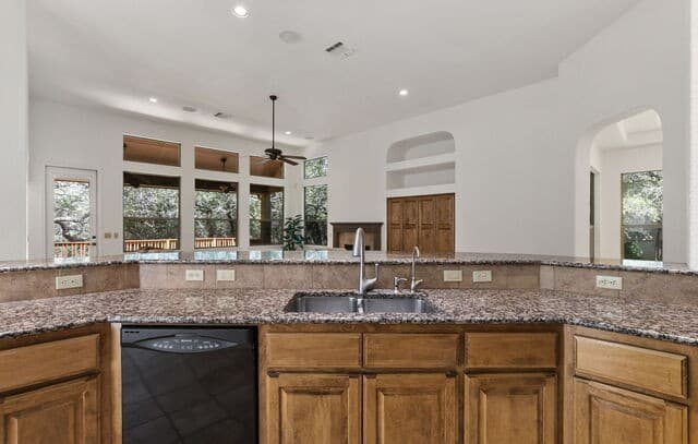 7  Littlemill, San Antonio, TX 78259 — photo 20