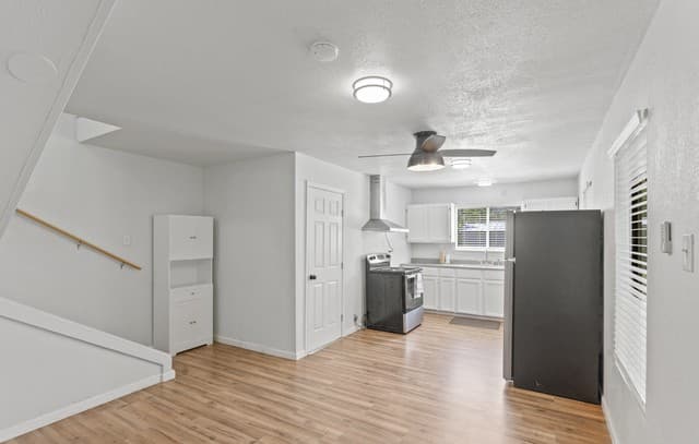 2414  Texas Ave, San Antonio, TX 78228 — photo 25