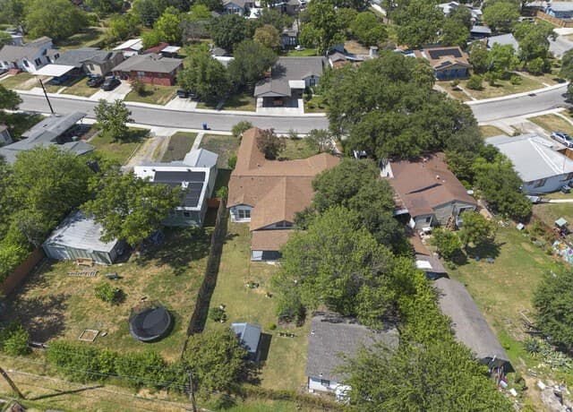 2414  Texas Ave, San Antonio, TX 78228 — photo 5